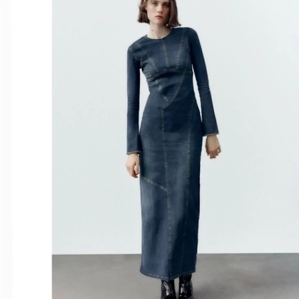 Zara Long Sleeve fitted denim Dress XS